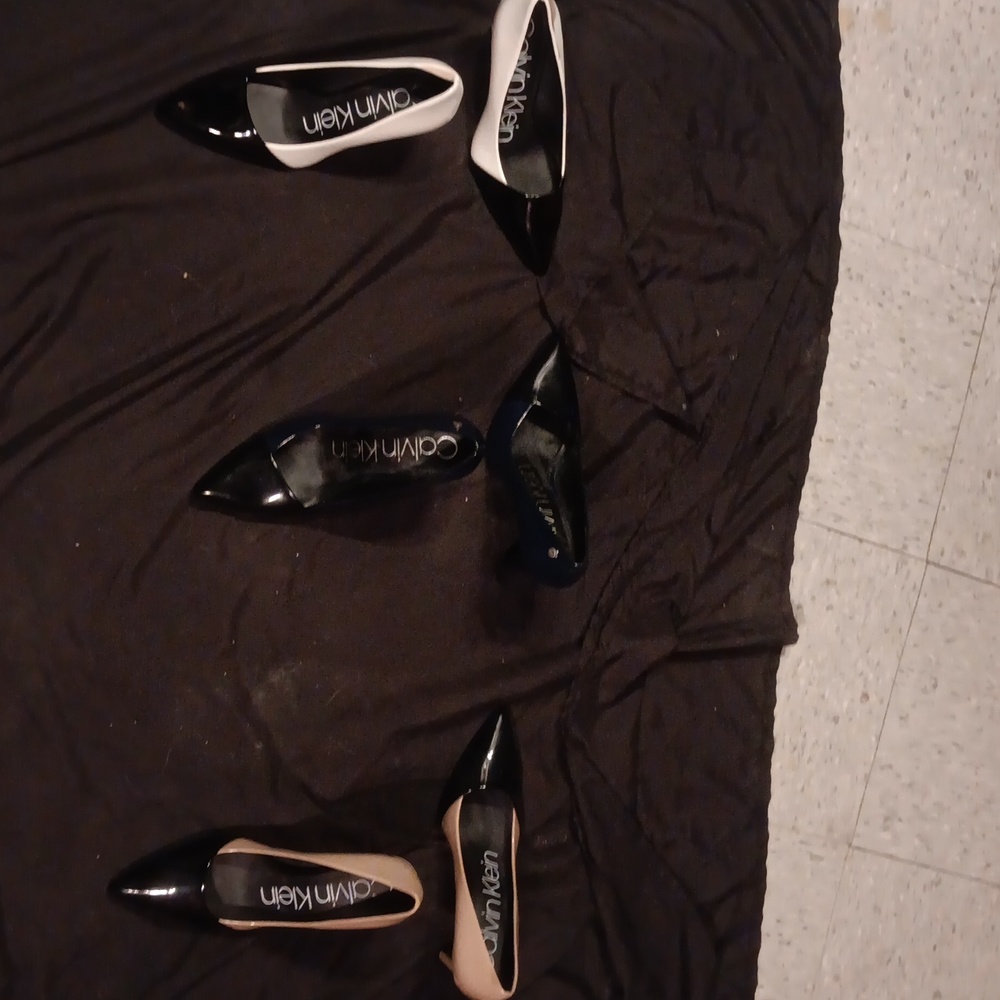 Women's shoes